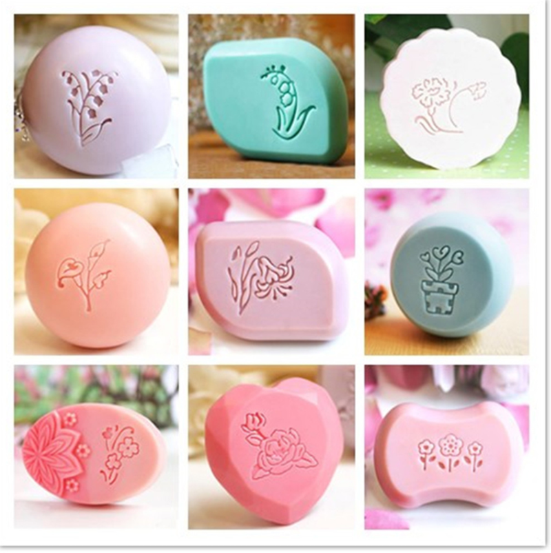 Small Flower Pattern Handmade  - Soap Stamp Custom recension och pris
