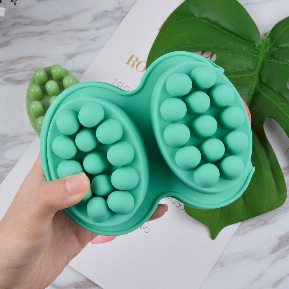 4 Hole Oval Massage Soap Silic - Soap Making Accessories recension och pris